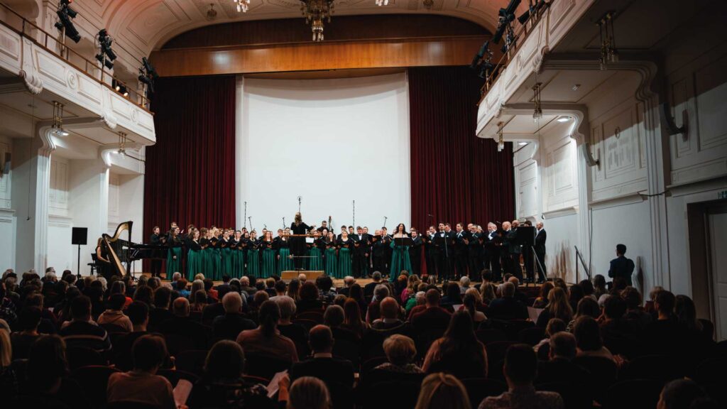 Naslovna_zbor_podstran2